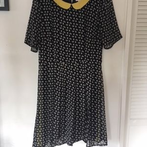 Vintage Dress with Peter Pan neckline